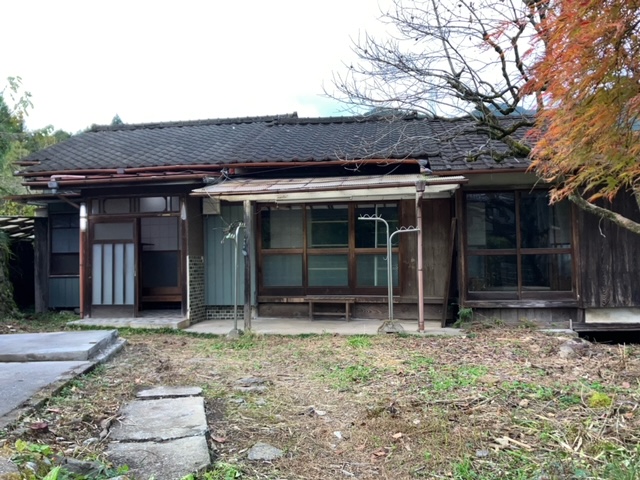 御岳貸家