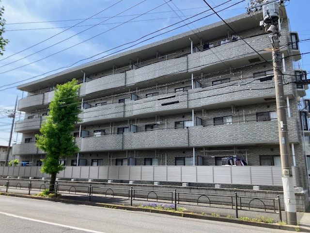 クレール栄町...