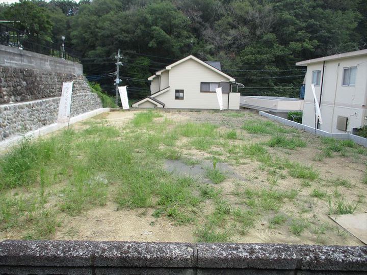根ヶ布2丁目　...
